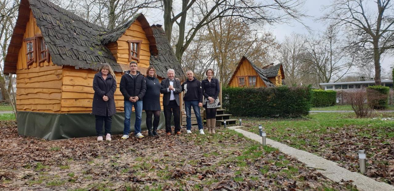 Hotel Camping De L'Ill Mulhouse Exterior foto